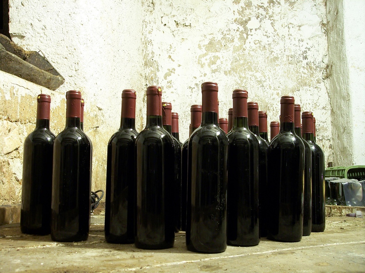 中国红酒品牌排行榜前十名-国产十大红酒品牌2025最新排名前十名榜单出炉